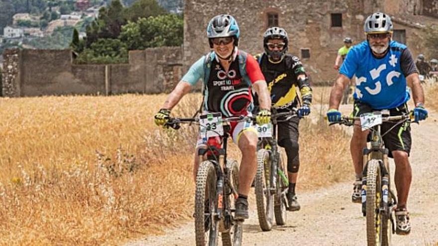 Uns 270 ciclistes d’arreu de Catalunya participen en l’eBike Tour Anoia | AJUNTAMENT DE PIERA