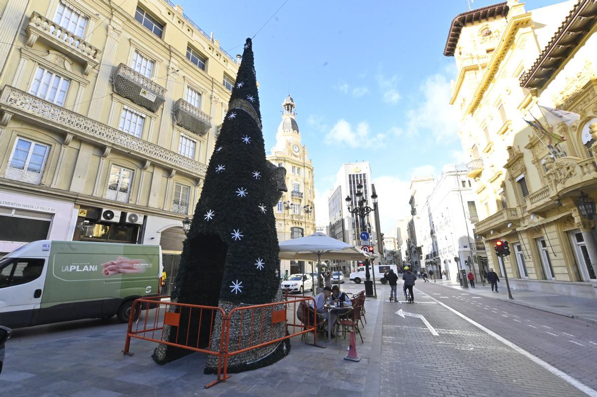 Así estaba el árbol la semana pasada.