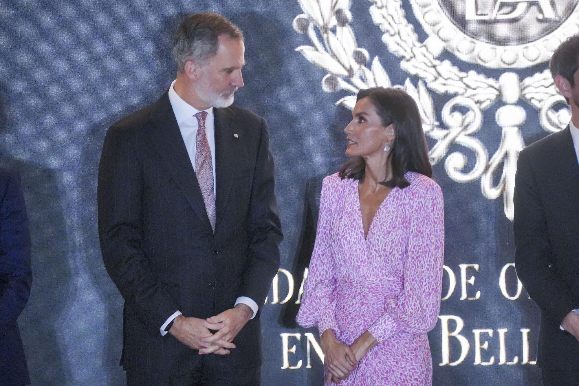 Los Reyes de España durante la entrega de las Medallas de Oro al Mérito en las Bellas Artes 2022