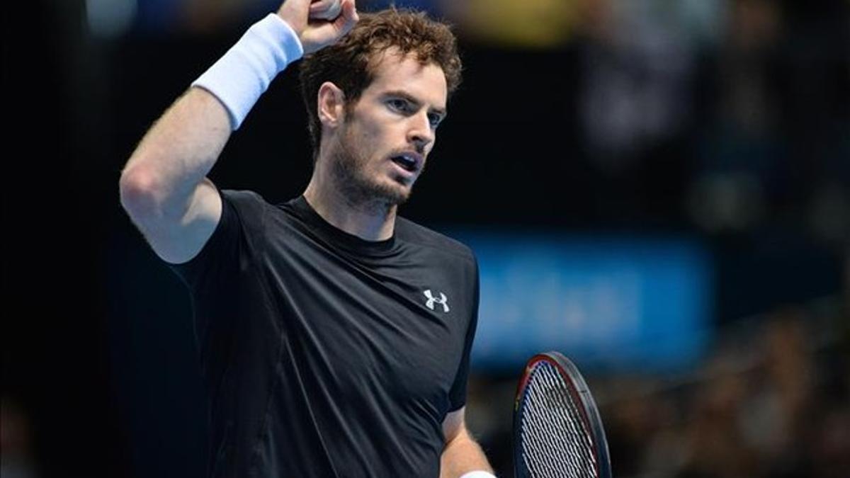 Andy Murray se situó a un triunfo de acabar el año en el número 2