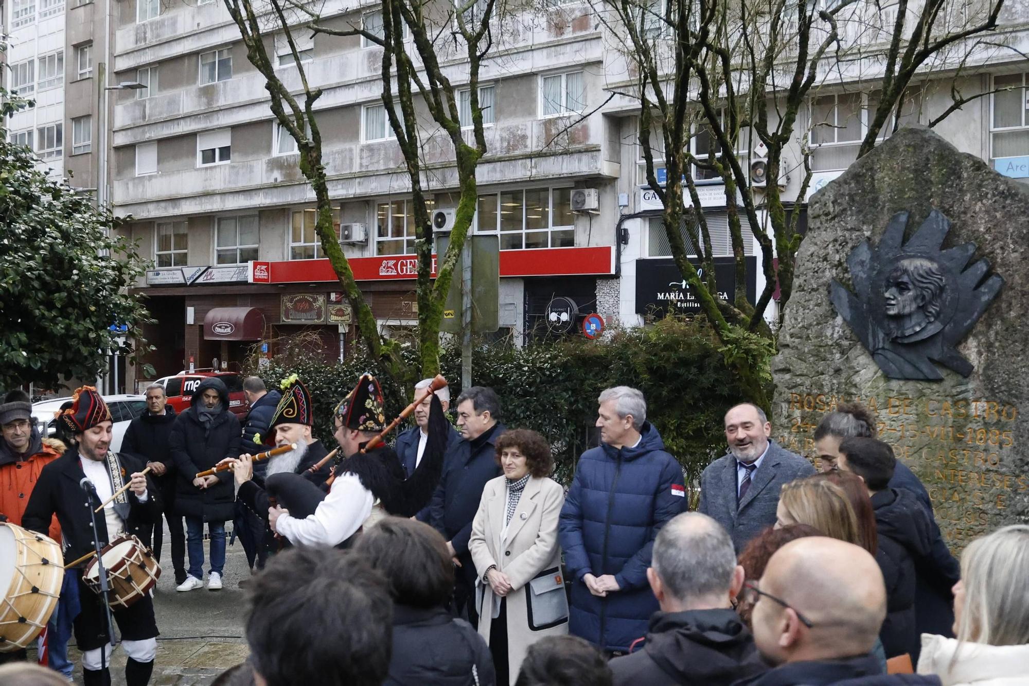 Santiago reivindica a Rosalía de Castro