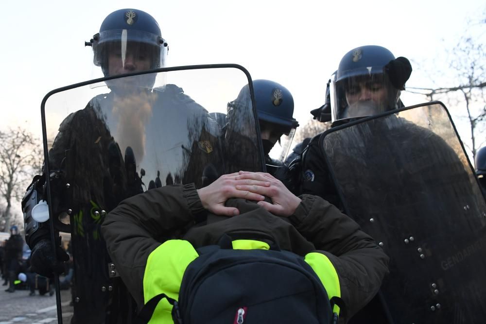 Protesta de los 'chalecos amarillos' en París