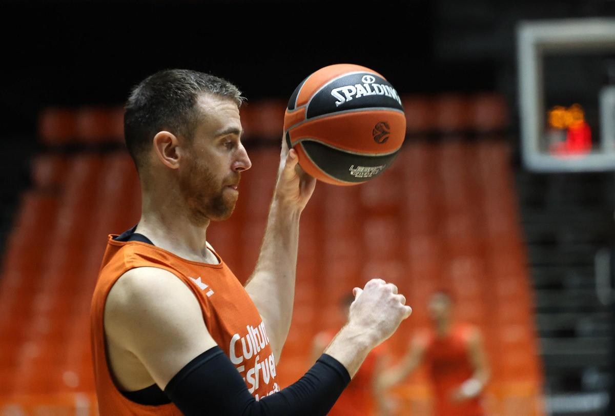 Entrenamiento del Valencia Basket previo al partido frente a Maccabi