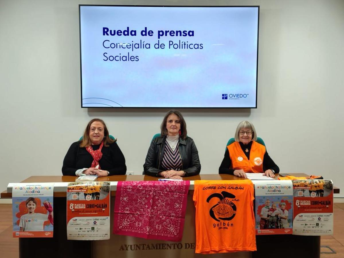 Begoña Chaso de la Fundación Aladina, la concejala María Velasco y Graciela Etchegoyen de Galbán.