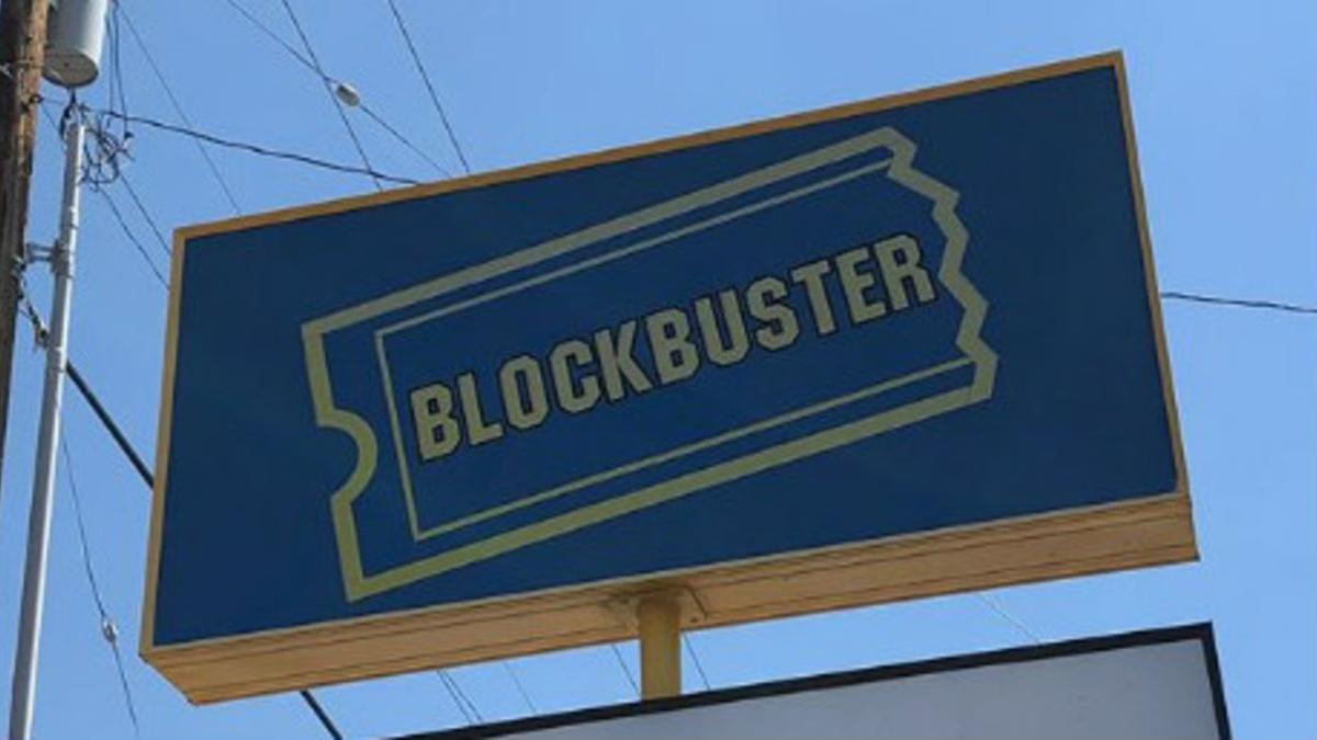 Un rótulo con el logo clásico de la cadena Blockbuster