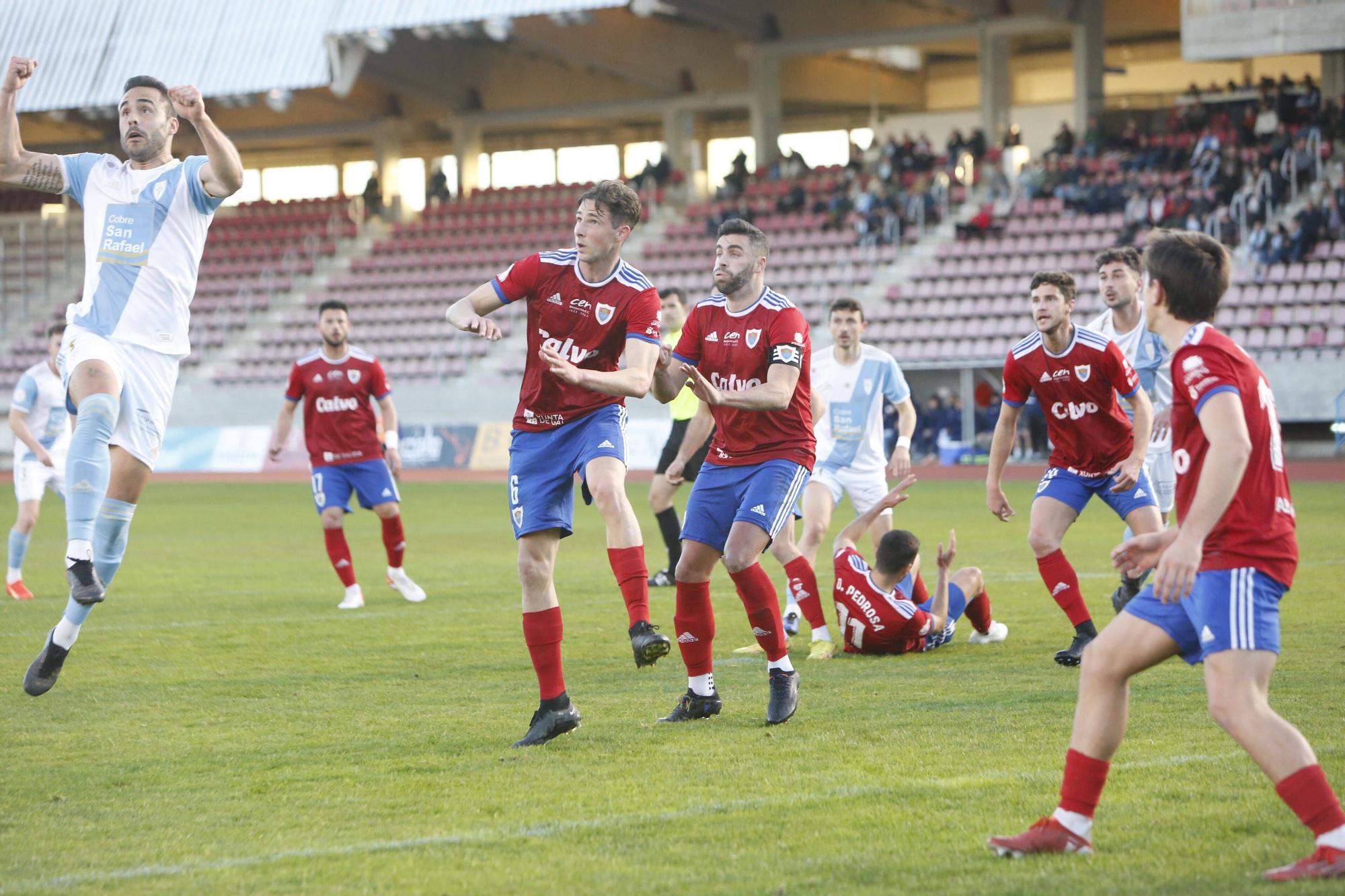 Compostela 0 - 0 Bergantiños: las imágenes del partido