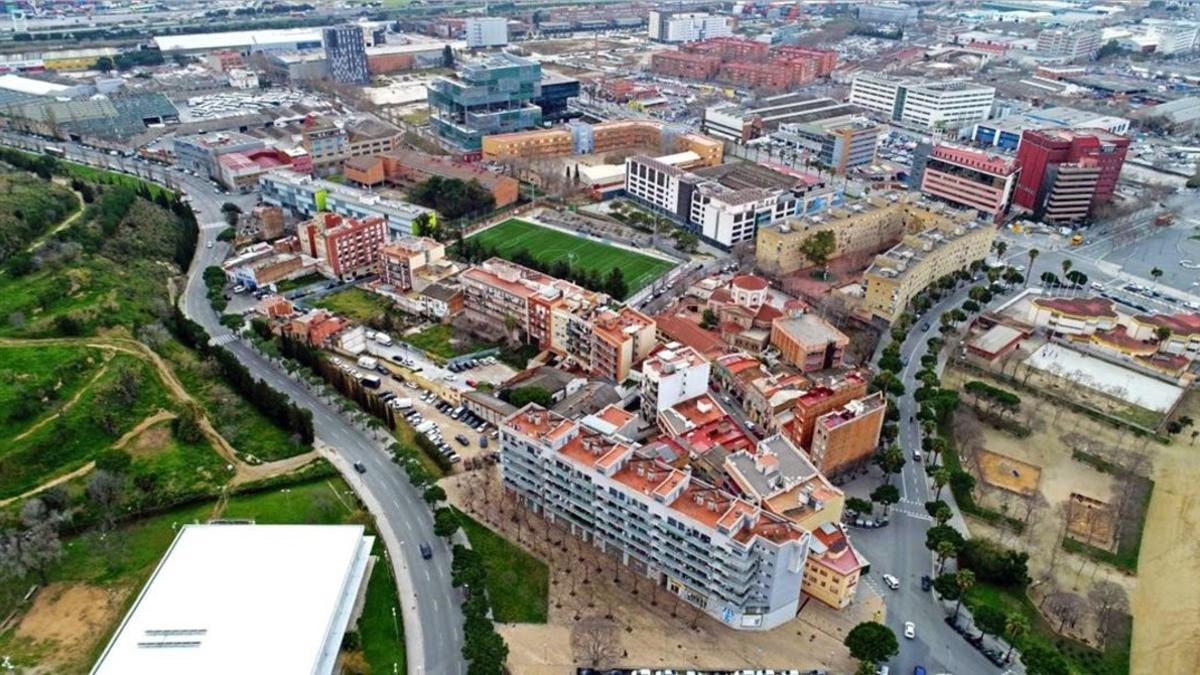 Vista aérea del barrio de la Marina, en Sants-Montjuïc.