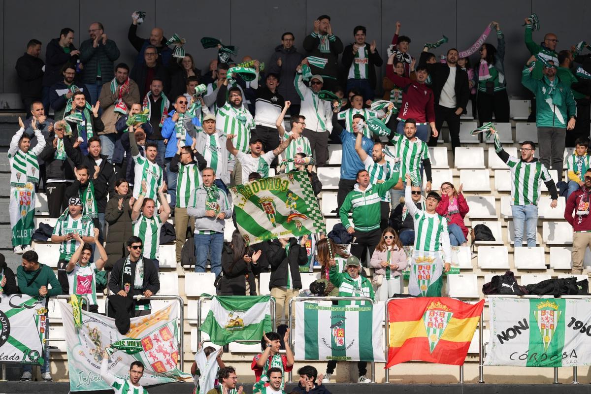 Burgos-Córdoba CF | Las imágenes del partido de LaLiga Hypermotion