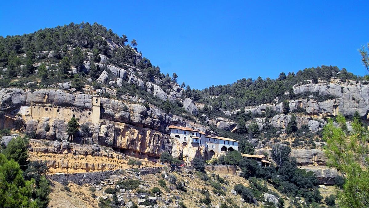 Imagen del santuario de la Balma.