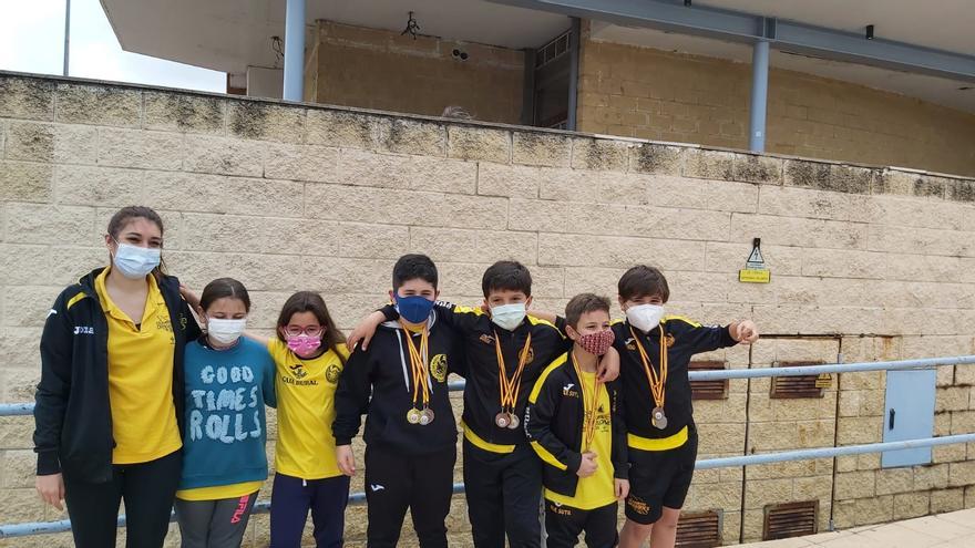 El equipo masculino del Dragones, subcampeón Alevín de Castilla y León