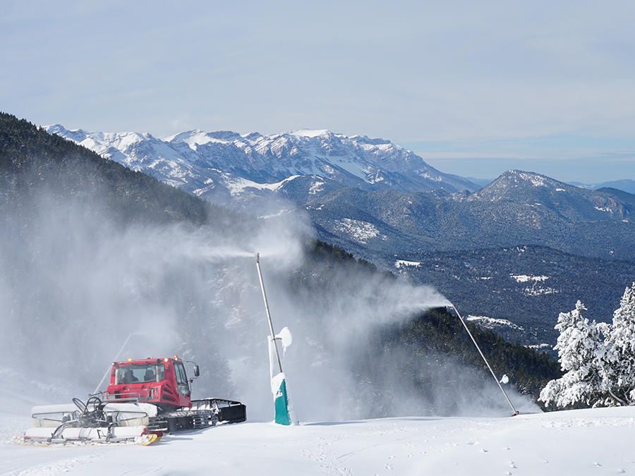 Preparatius per l'obertura de l'estació de la Masella