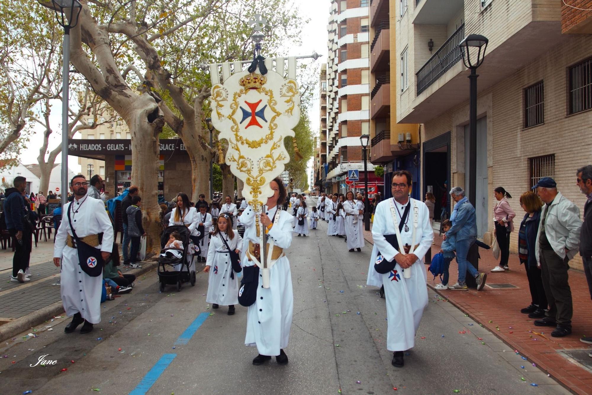 Las imágenes del Domingo de Resurrección en Oliva