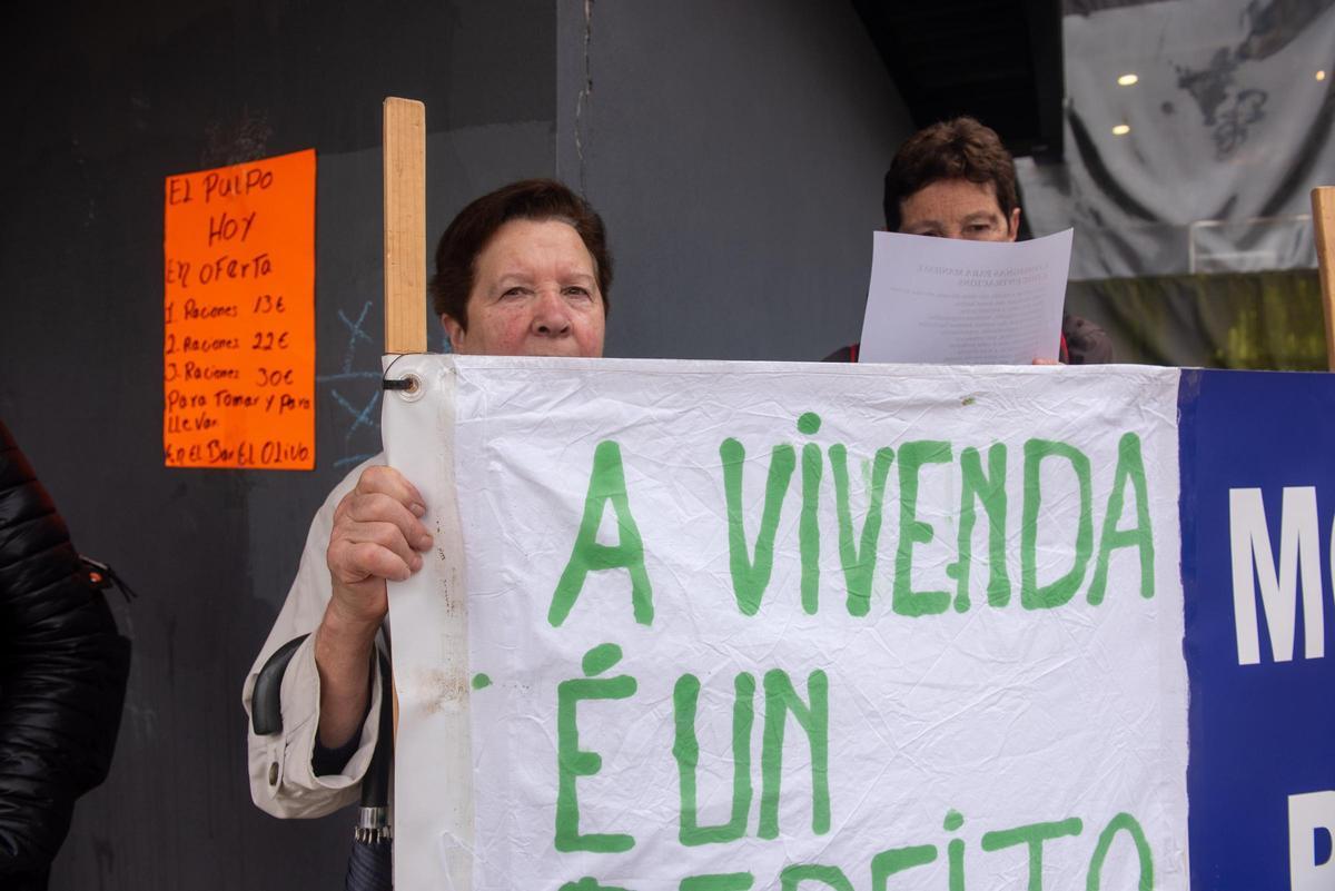 Manifestación en As Conchiñas, en A Coruña, por el derecho a la vivienda
