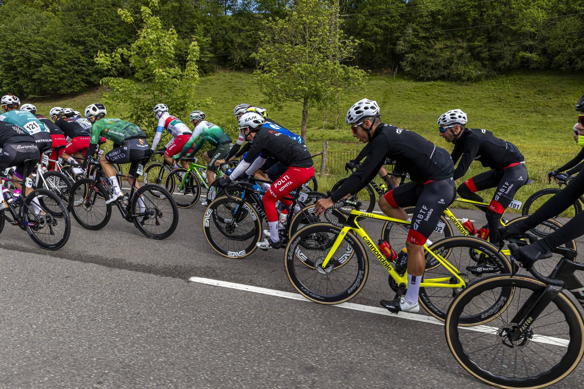 EN IMÁGENES: así fue la vuelta a Asturias