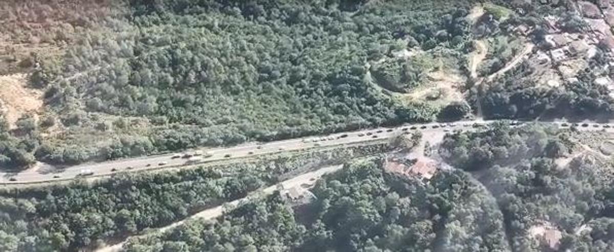 Cues quilomètriques a la C-63 per un accident de trànsit a Lloret