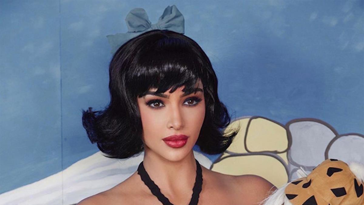 Kim Kardashian, disfrazada de Betty de la serie 'Los Picapiedra'