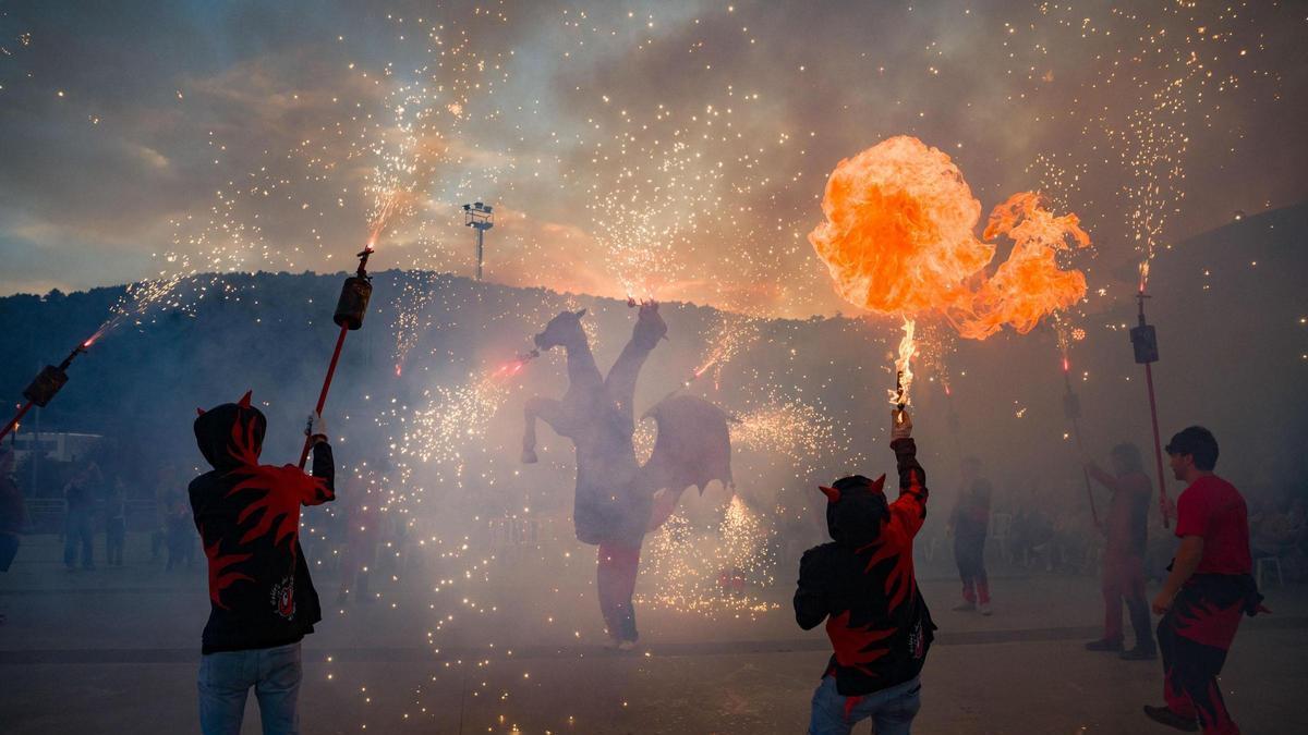El correfoc de divendres és un dels actes tradicionals de la festa