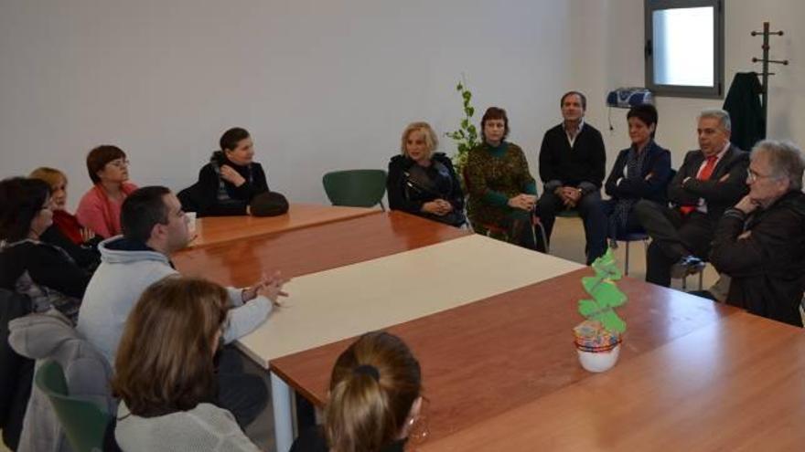 Curso para formar a cuidadores de dependientes en Moncada