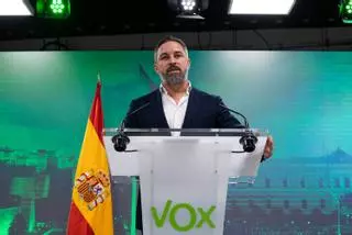 Abascal avisa al PP de que el acuerdo en Valencia es el que quiere "para toda España", incluida Murcia