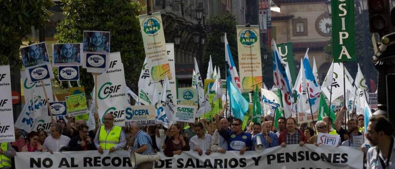 Una de las protestas de los funcionarios en Oviedo.