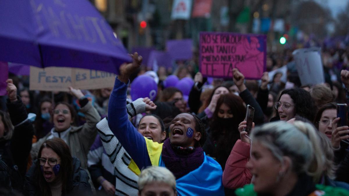 Manifestación por los derechos de las mujeres el 8 de marzo de 2022 en Barcelona.