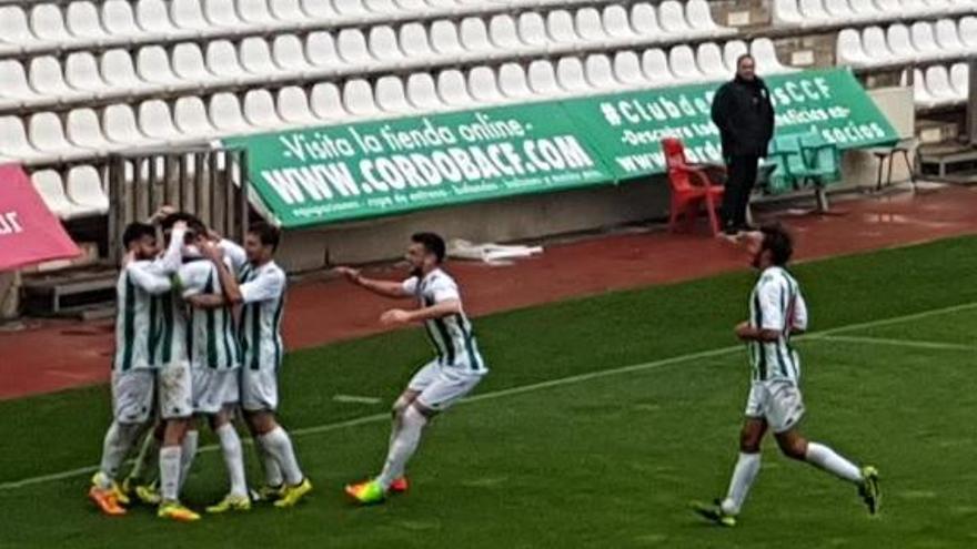 Un efectivo Córdoba B golea a la Balona (3-0)