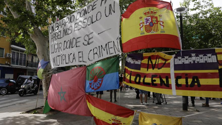Spannungen im Brennpunktviertel auf Mallorca: An die 300 Menschen fordern Rauswurf von Algeriern