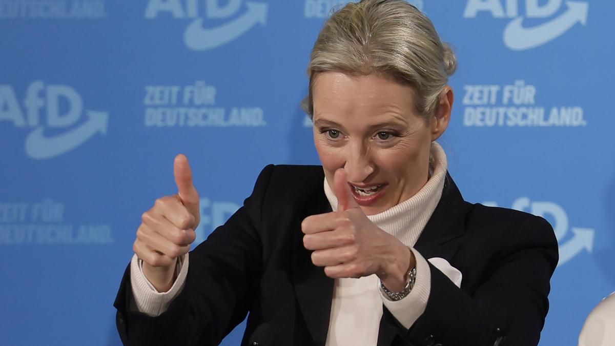 La líder y candidata a la cancillería de Alternativa para Alemania (AfD), Alice Weidel, durante un acto de campaña.