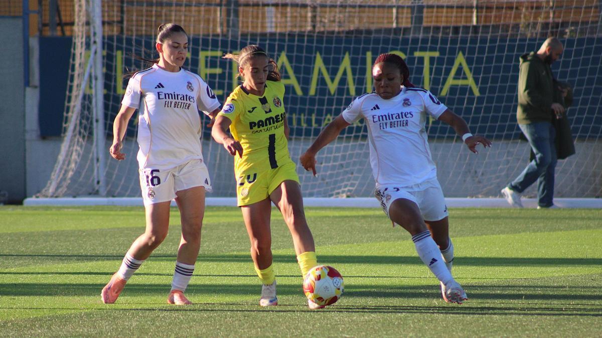 El Real Madrid B se llevó los tres puntos del campo del Villarreal.