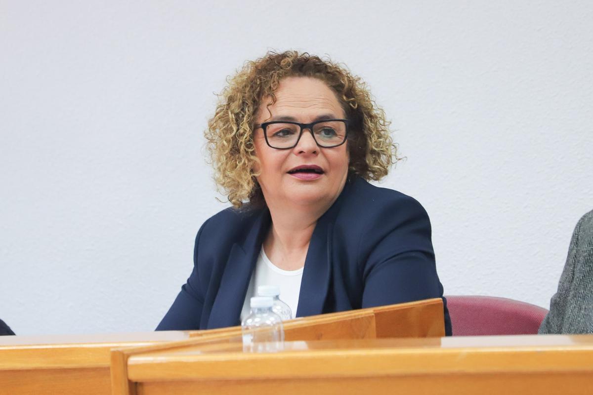 La exconcejala de Contratación de Torrevieja, la popular Carmen Gómez, quien dimitió por supuestas irregularidades en su gestión que están siendo investigadas por la Justicia.