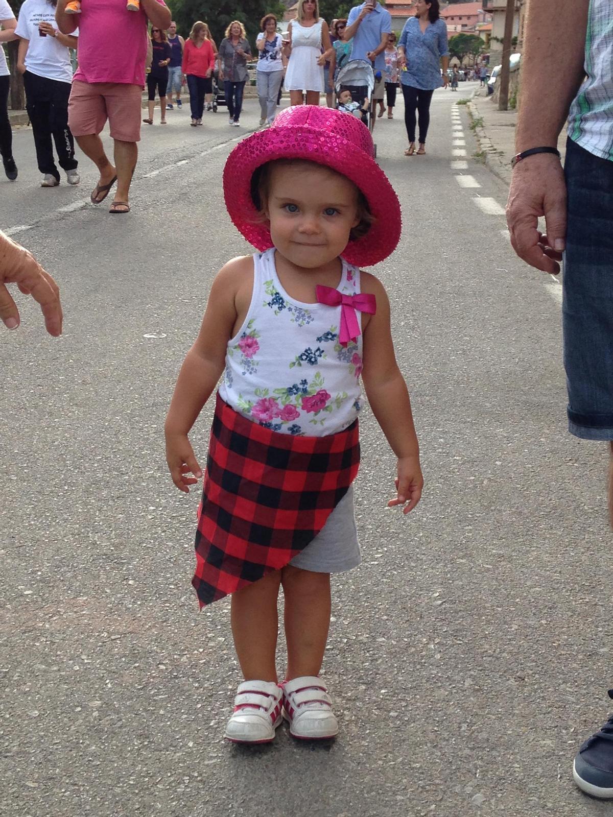 Así ha crecido Marina. Desde bebé a candidata a fallera mayor