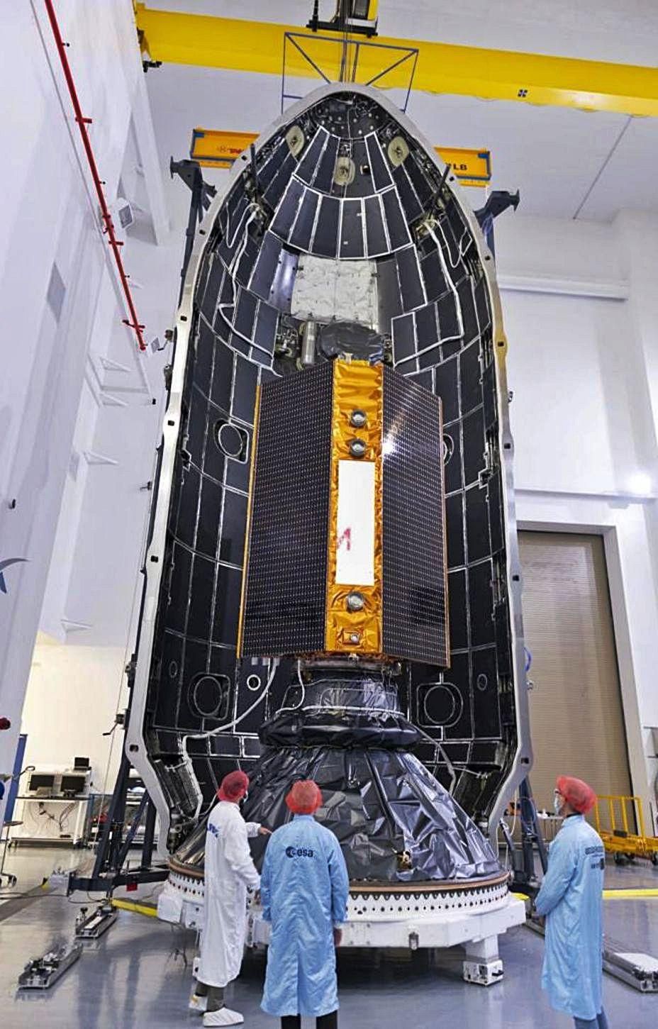 El satélite Sentinel 6, minutos antes de ser lanzado al espacio.