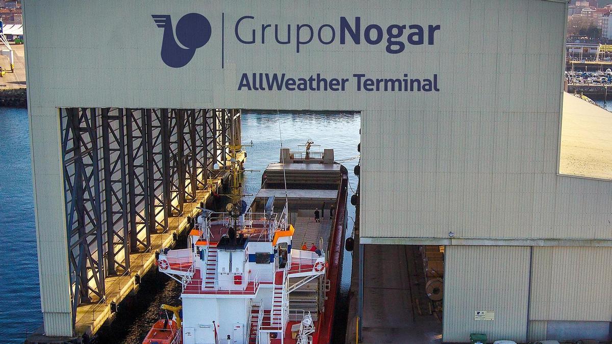 All Weather Terminal, en el Puerto de Marín..jpg