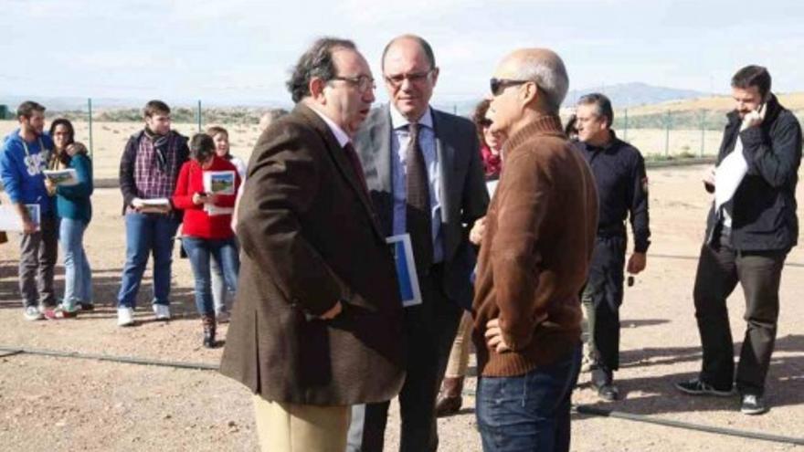 Plantan un bosque en el campus de Espinardo por el centenario de la UMU