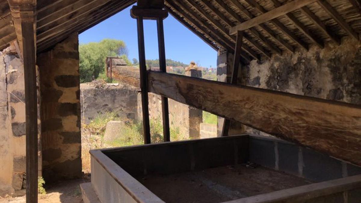 Lagar de La Fuente de Los Berros, en el Monte Lentiscal de Santa Brígida