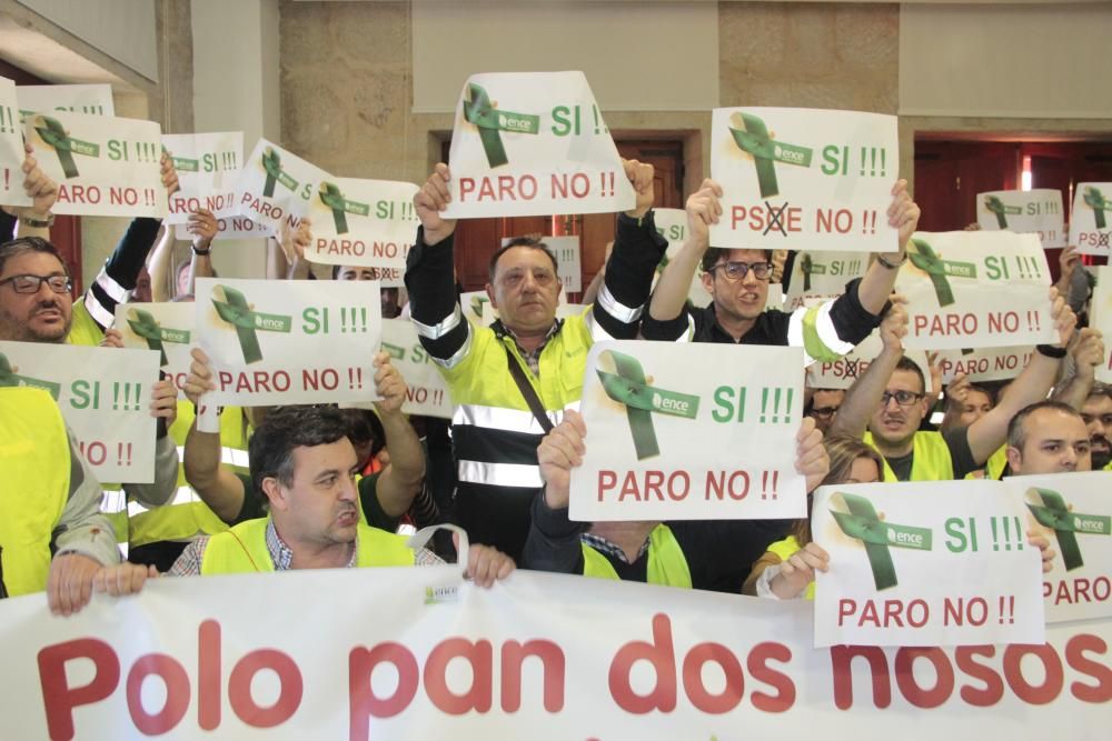 Pleno bronco en Poio por las protestas de los trabajadores de Ence