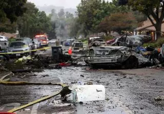 Varios muertos al estrellarse una avioneta en una zona residencial de San Diego, en California