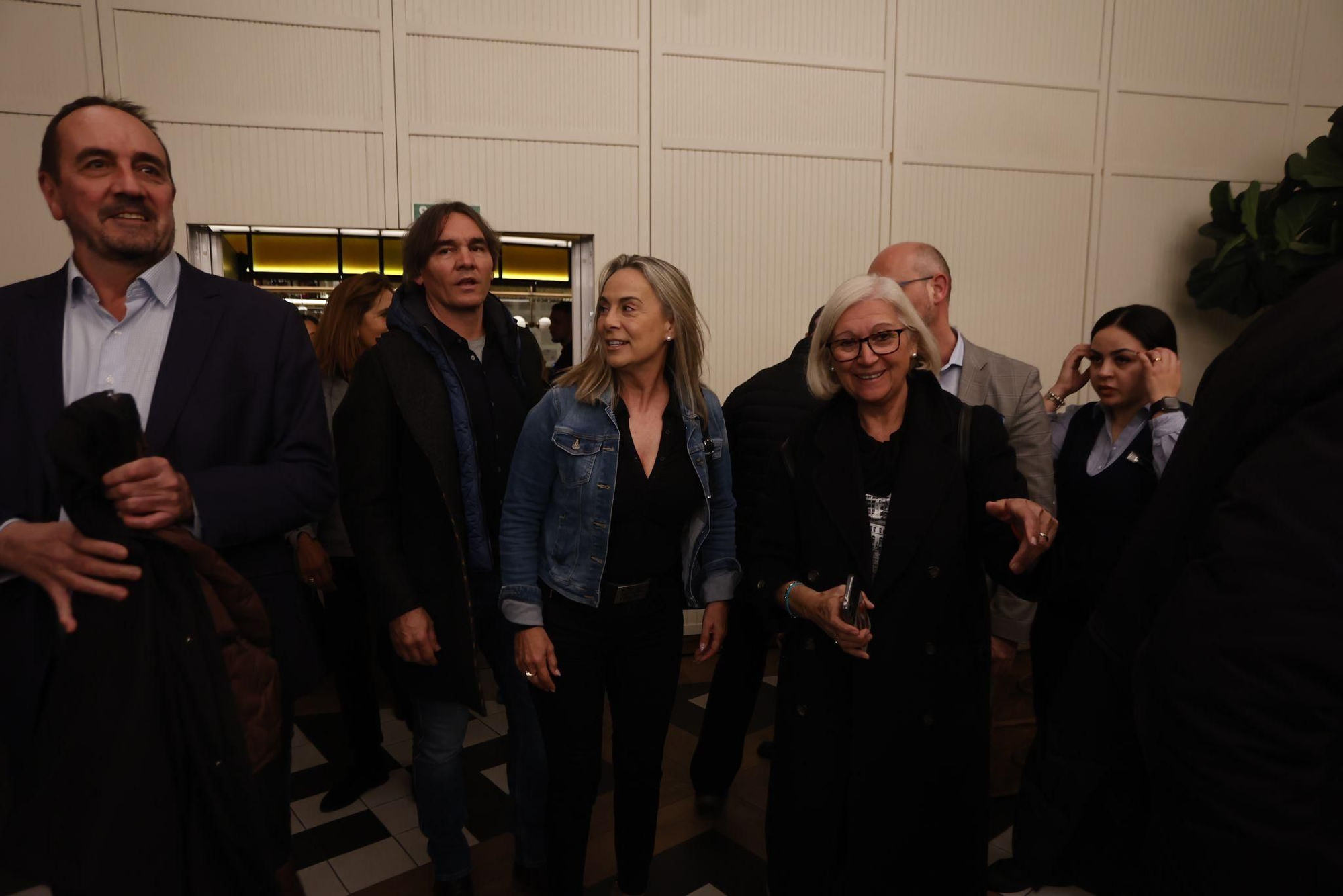 Los asistentes a la presentación del libro de Francisco Camps en un hotel de València