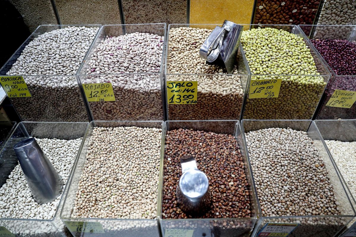 Espanya ha perdut gairebé 50.000 petits comerços en cinc anys Espanya ha perdut gairebé 50.000 petits comerços en cinc anys