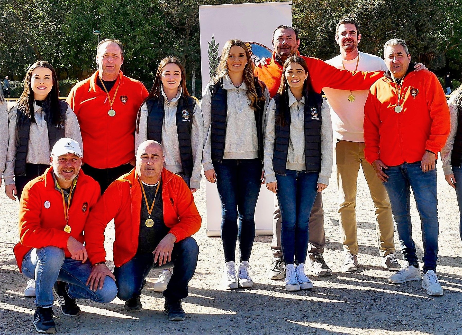 Una matinal para mantener vivo el "canut" en las Fallas