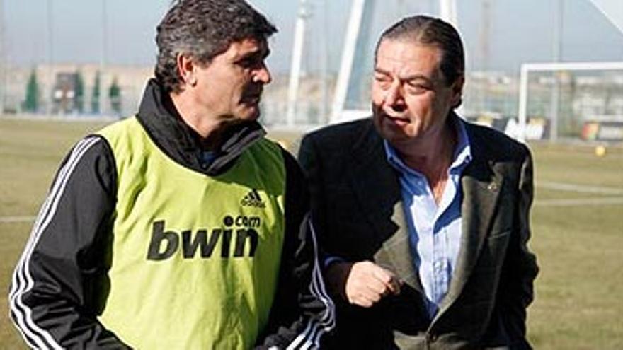 Boluda se presenta a la plantilla del Real Madrid y Calderón se despide