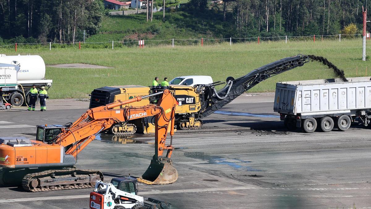 Comienzan las obras en la pista del aeropuerto de Vigo