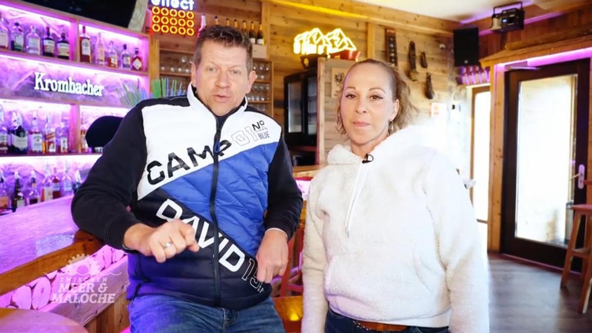 Krümel (alias Marion Pfaff) und ihr Mann Daniel sind erneut bei "Zwischen Meer und Maloche: Arbeiten, wo andere Urlaub machen" dabei.