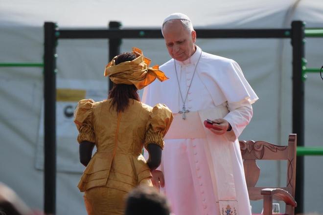 Acto del papa León XIV en el Centro de Acogida de Migrantes en Las Raíces, en La Laguna (Tenerife)