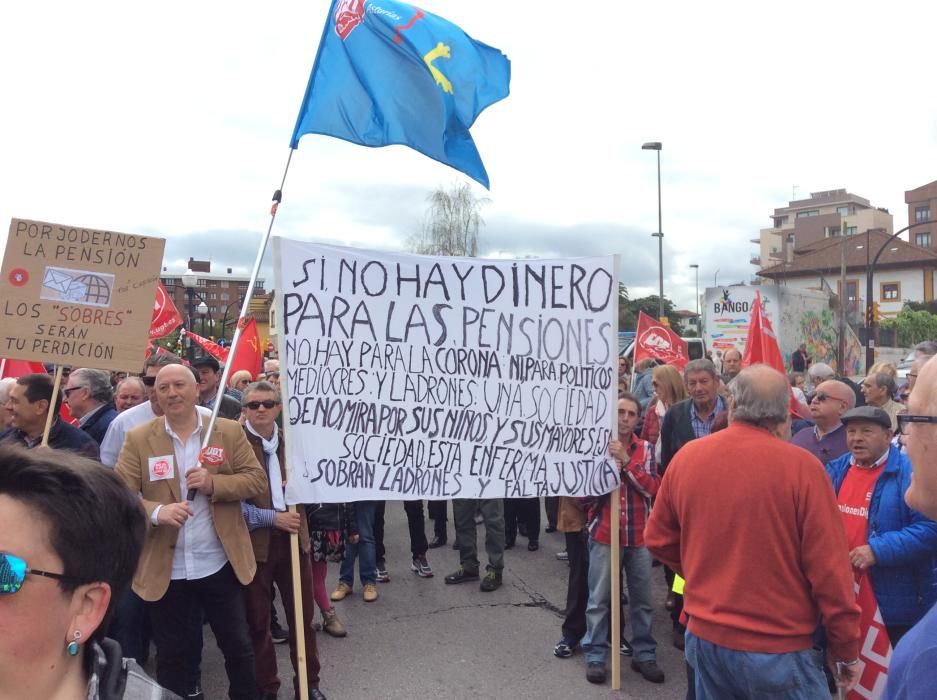 Protesta de pensionistas en Gijón