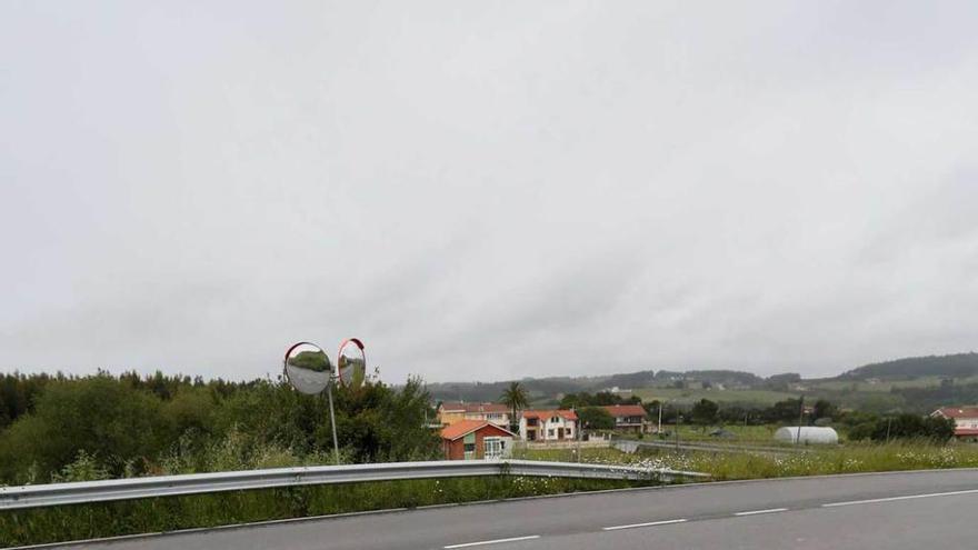 Estado de la carretera en el acceso a Cardo.