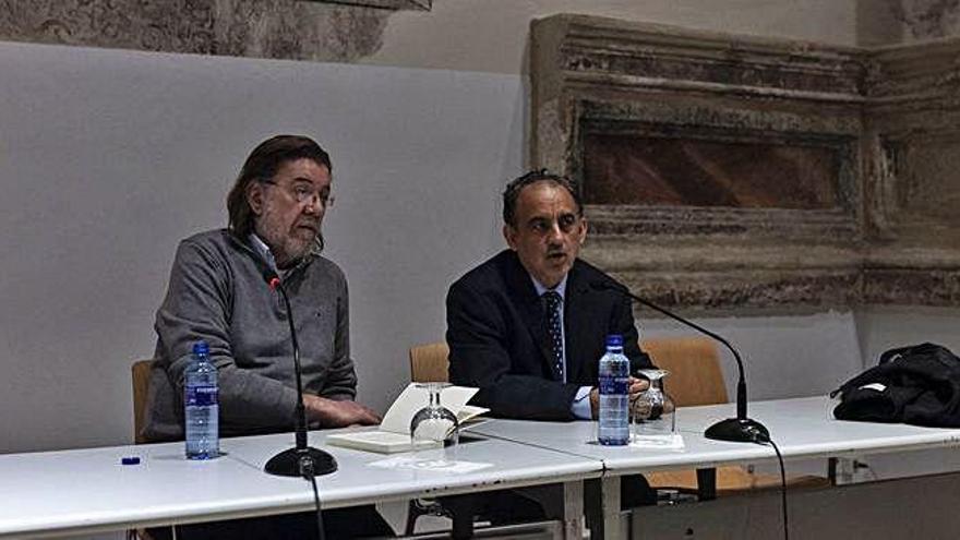 José Rivela Rivela y Martín Miguel Rubio Esteban en la presentación del volumen.