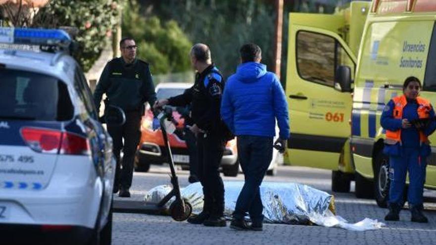 Muere un hombre en Campelo al caer de un patinete.