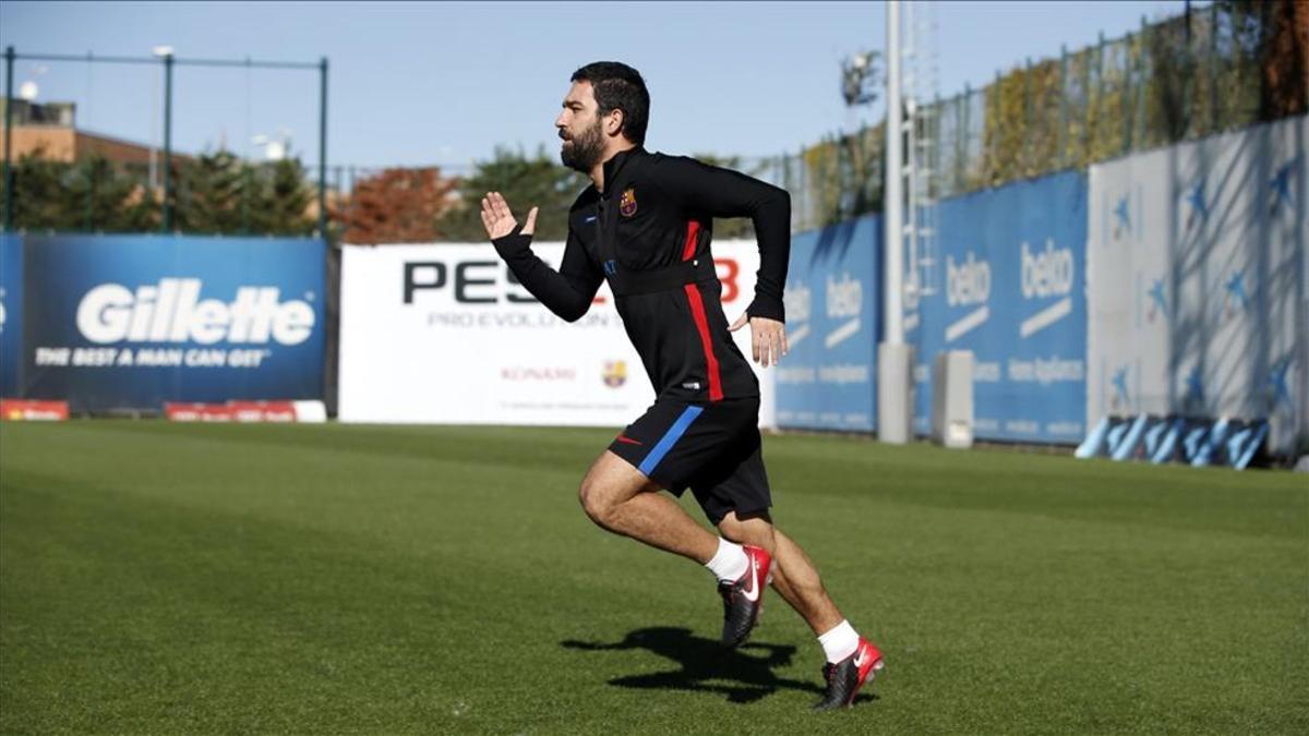 Arda Turan, un ejemplo a no seguir