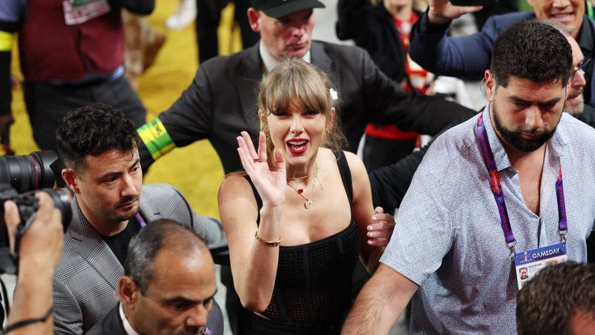 El 'efecto Taylor Swift' en el fútbol americano desde que sale con Travis Kelcer: habla el entrenador de su novio